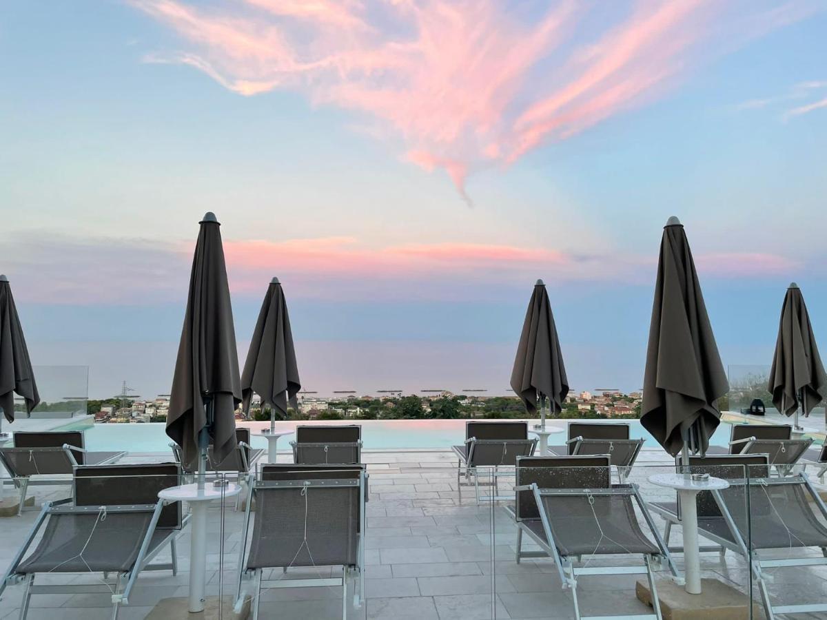 Hotel Bellavista Porto San Giorgio Exterior photo